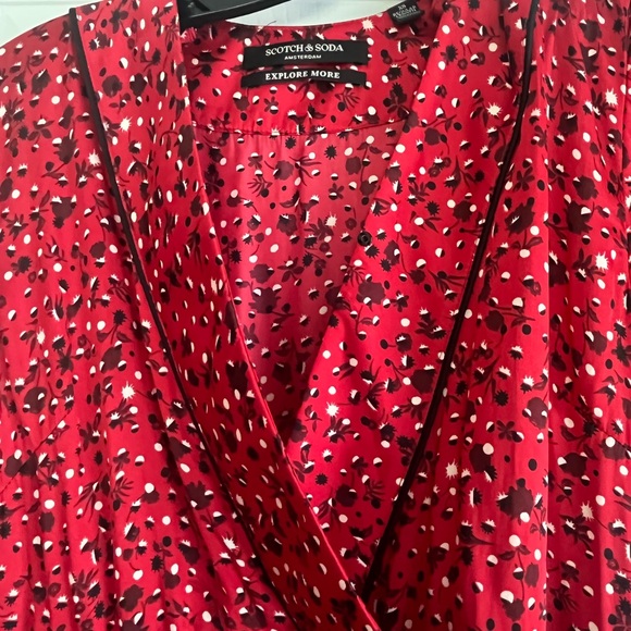 Scotch & Soda Scarlet Red Printed Long-Sleeve Maxi Dress - Picture 3 of 9